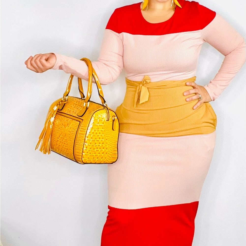Lovely Long Sleeve Pocket Dress: XL - Picture 4 of 6